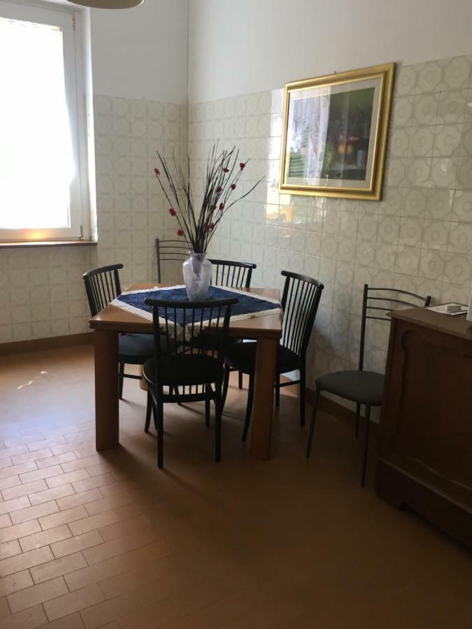 Appartamento - Casa Vacanza Nonna Grazia Rom Exterior foto